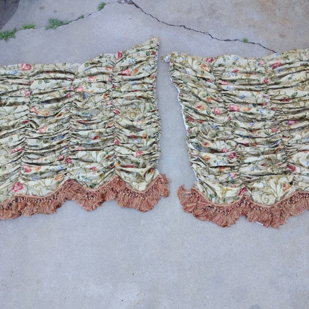 Set Of 2 SHIRRED CURTAINS Decorator Fabric Flowers Tan Pink Blue Cottage 48x36